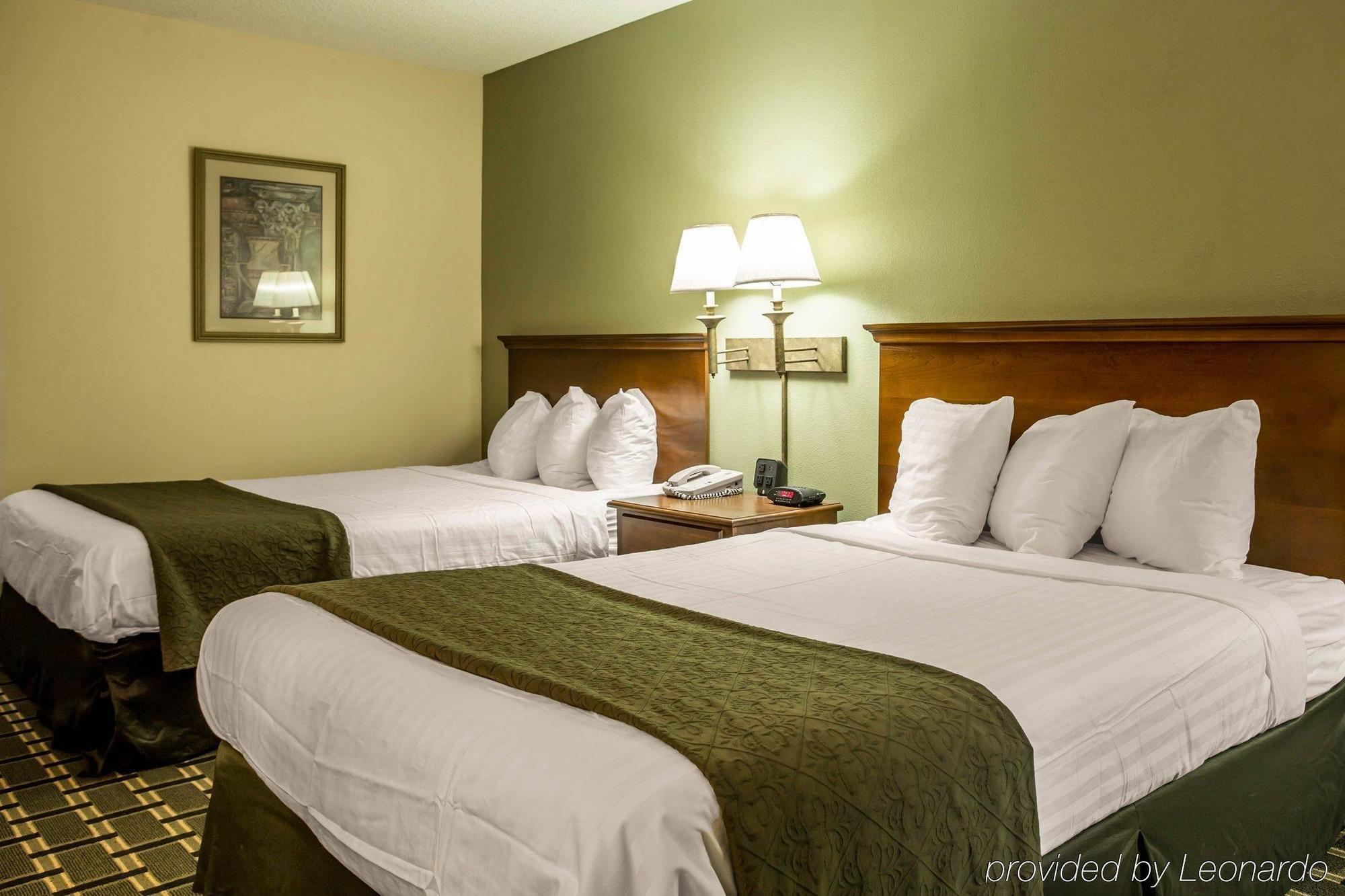 Quality Inn Huntersville Near Lake Norman Exteriör bild