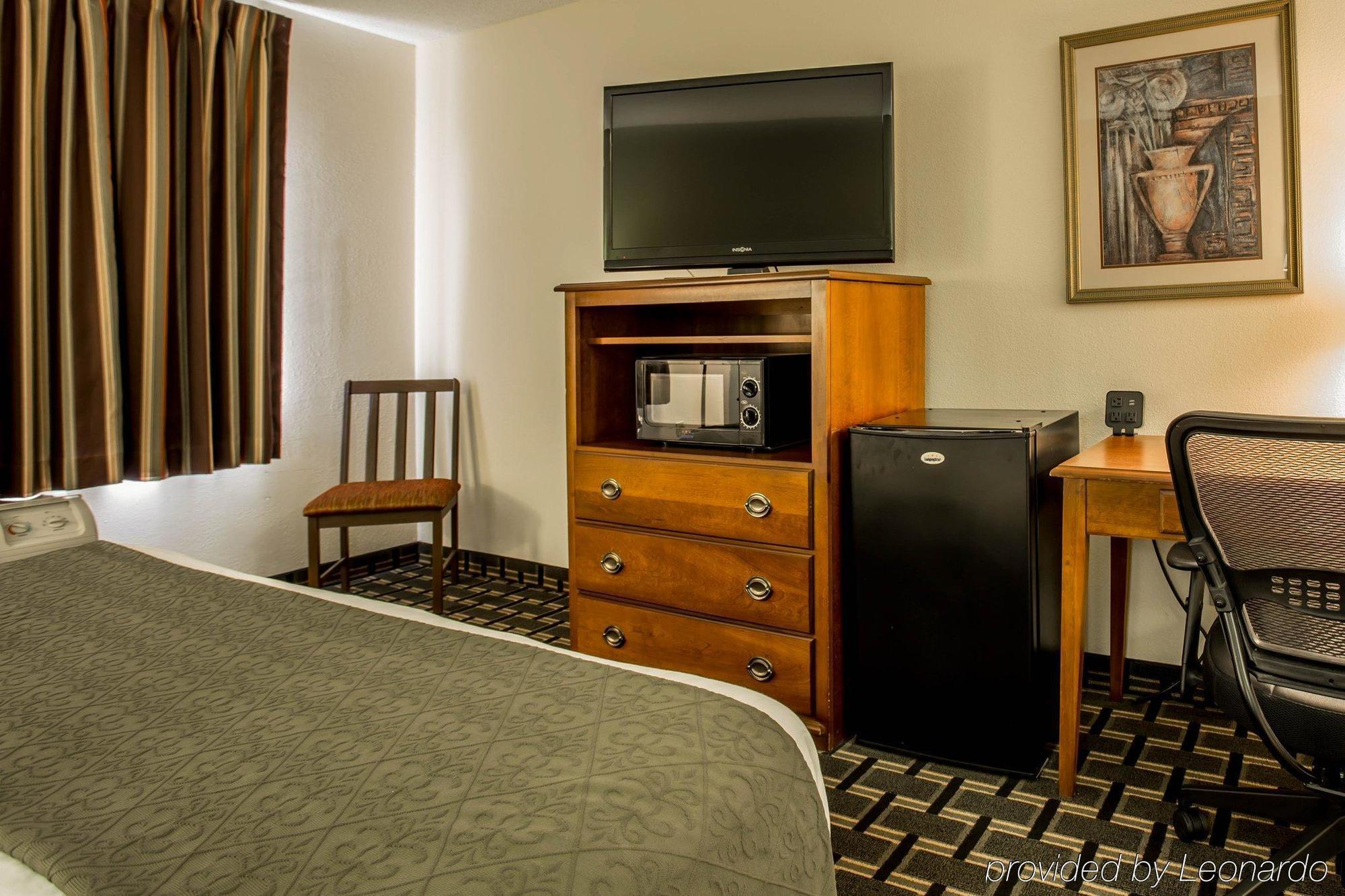Quality Inn Huntersville Near Lake Norman Exteriör bild