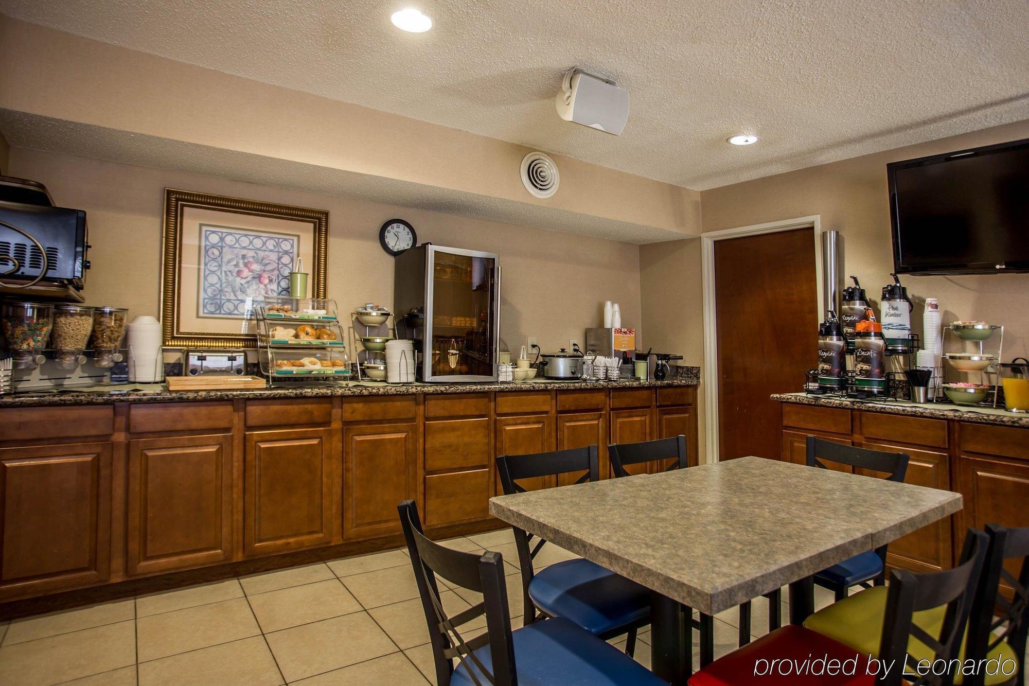 Quality Inn Huntersville Near Lake Norman Exteriör bild